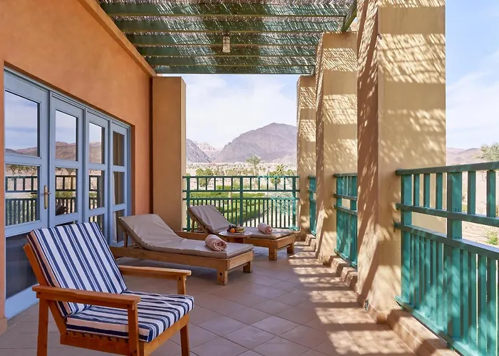 Strand Beach Resort