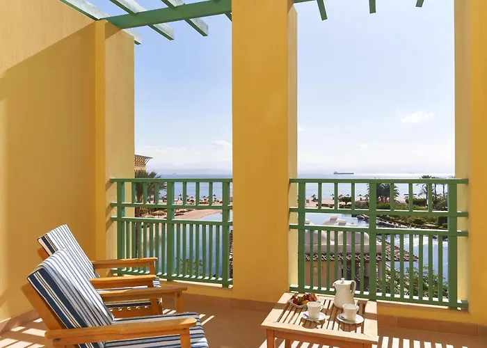 Strand Beach Resort 5*