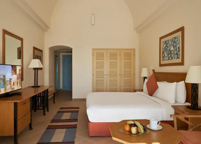Strand Beach Resort Taba