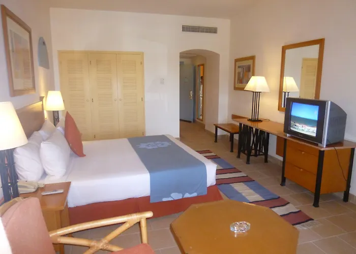 Strand Beach Resort 5* Taba