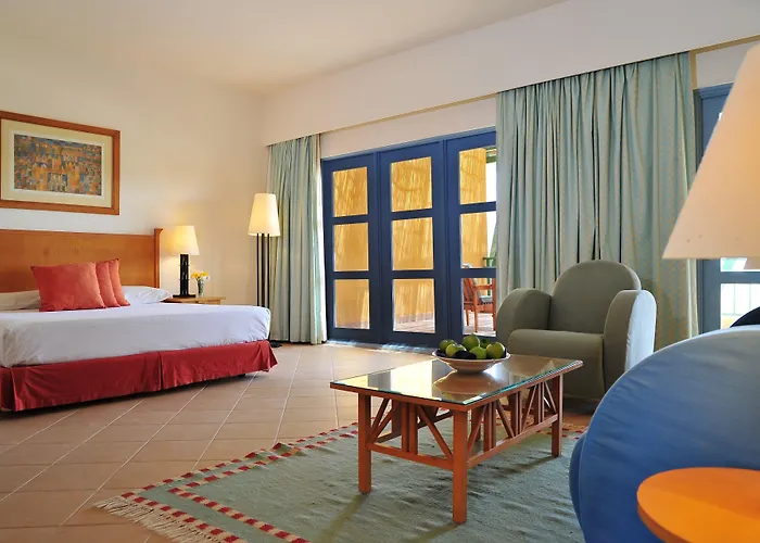 Strand Beach Resort 5* Taba