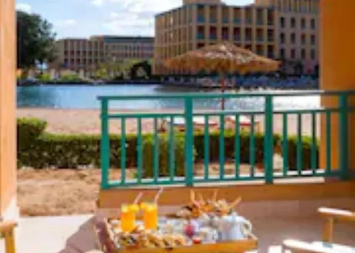 Strand Beach Resort Resort